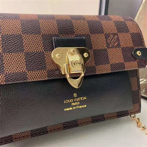 louis vuitton lock me wallet